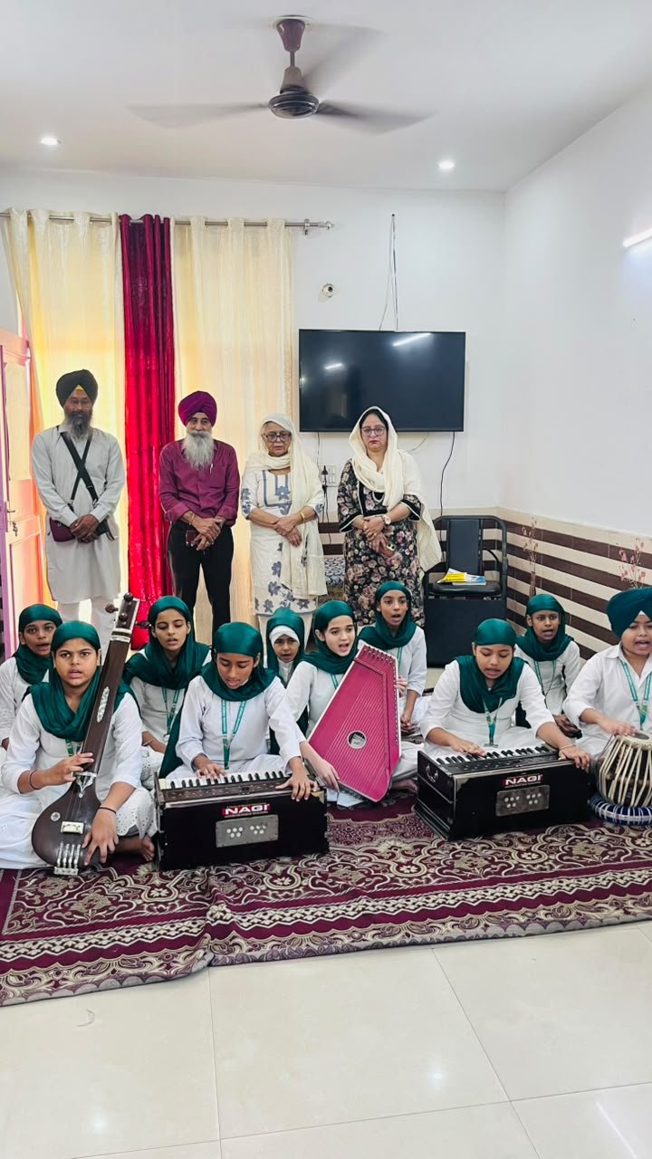 "ਗੁਰਦੁਆਰਾ ਸ੍ਰੀ ਗੁਰੂ ਤੇਗ ਬਹਾਦਰ ਸਾਹਿਬ ਜੀ ਵਿਖੇ ਸ਼ਬਦ ਗਾਇਨ ਸਮਾਗਮ 🎶"